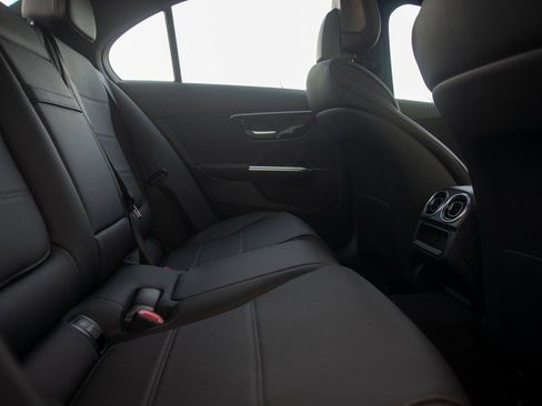 Certified 2025 Mercedes-Benz C 300 4MATIC Sedan image 25