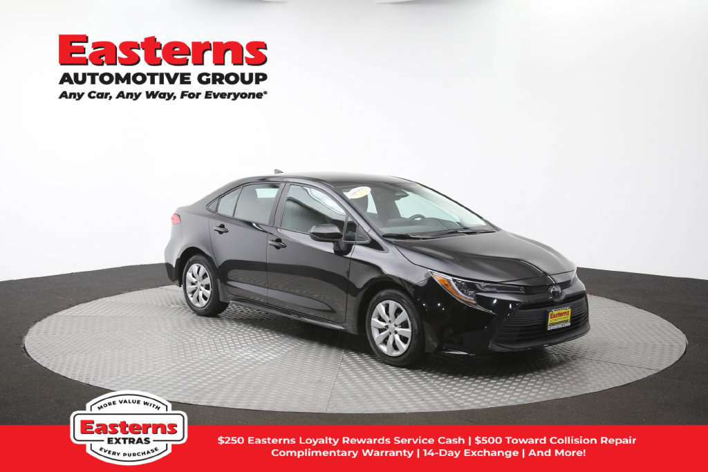 Used 2025 Toyota Corolla LE FWD image 48