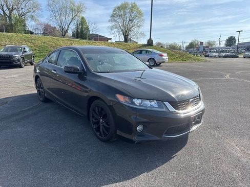 Used 2013 Honda Accord EX image 2