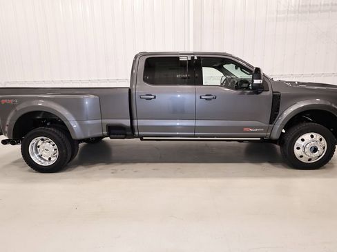 New 2026 Ford F450 Platinum AWD/4WD image 2