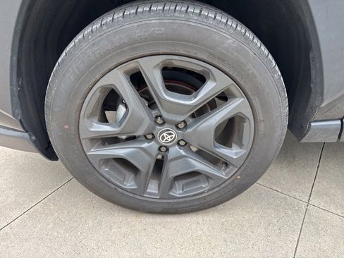 Used 2024 Toyota RAV4 Adventure image 11