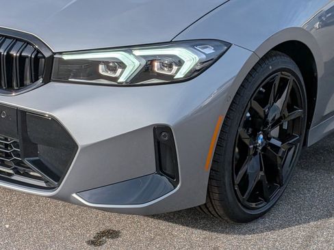 New 2026 BMW 330i w/ M Sport Package image 9