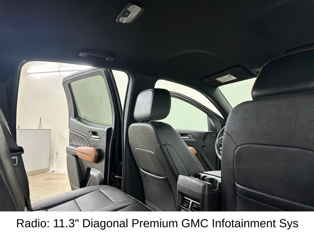 Used 2024 GMC Canyon AT4 w/ AT4 Premium Package AWD/4WD image 25