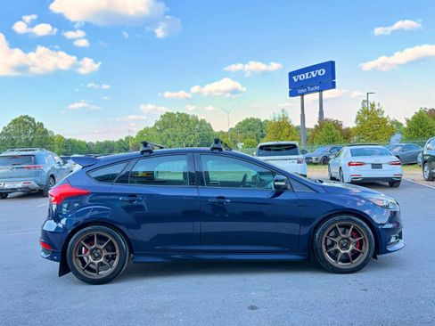 Used 2016 Ford Focus ST w/ Equipment Group 402A FWD image 6