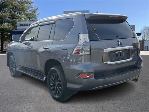 Used 2021 Lexus GX 460 Premium w/ Premium Package image 4