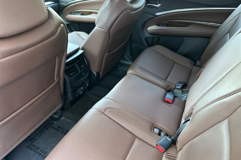 Used 2019 Acura MDX w/ Technology Package AWD/4WD image 11
