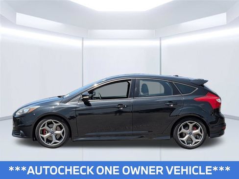 Used 2014 Ford Focus ST w/ Equipment Group 202A FWD image 2