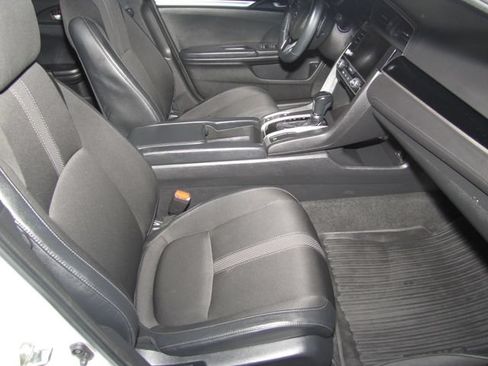 Used 2020 Honda Civic Sport image 19