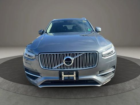 Used 2017 Volvo XC90 T6 Inscription image 2