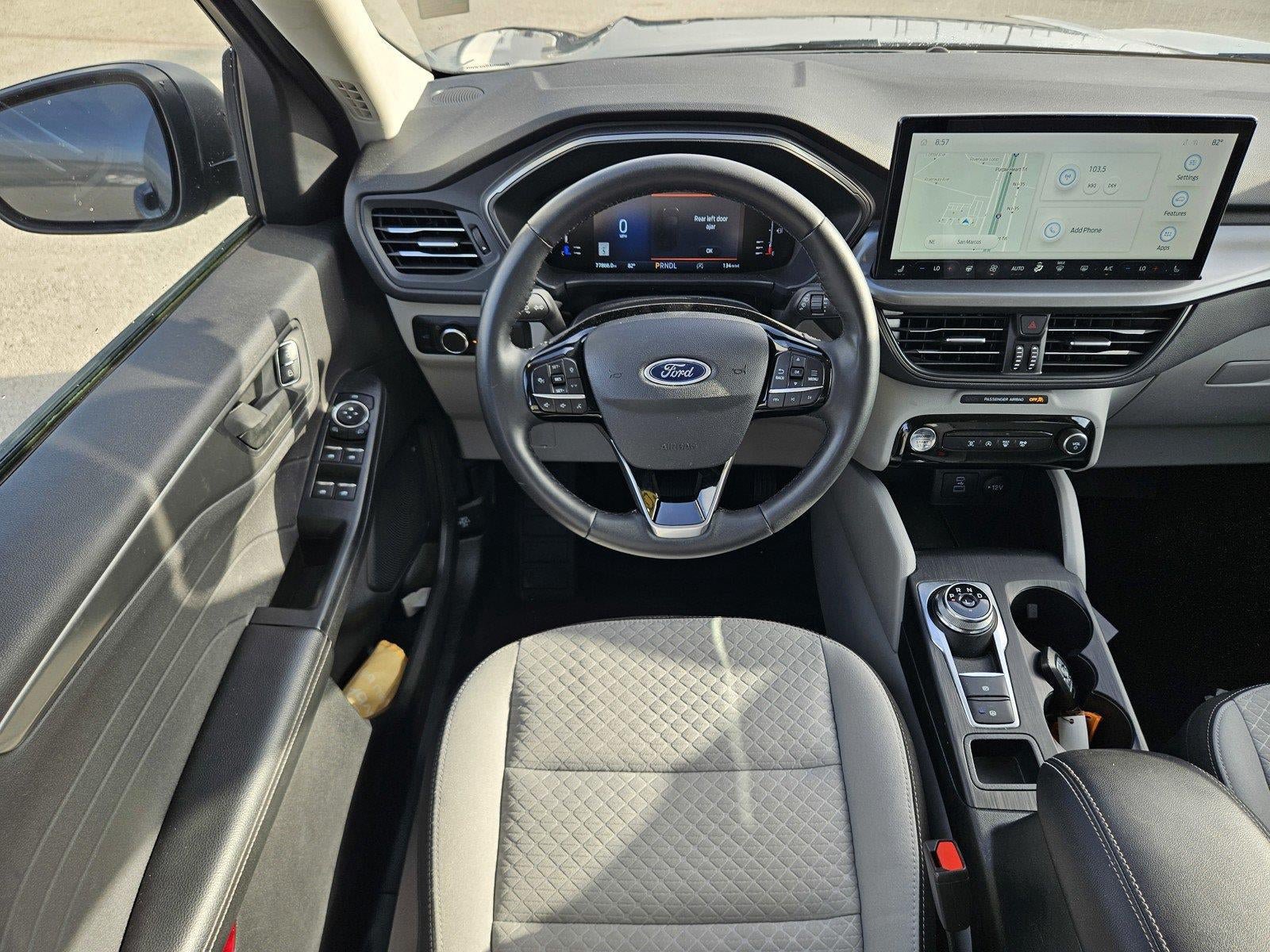 Used 2023 Ford Escape Active w/ Tech Pack #1 AWD/4WD image 11
