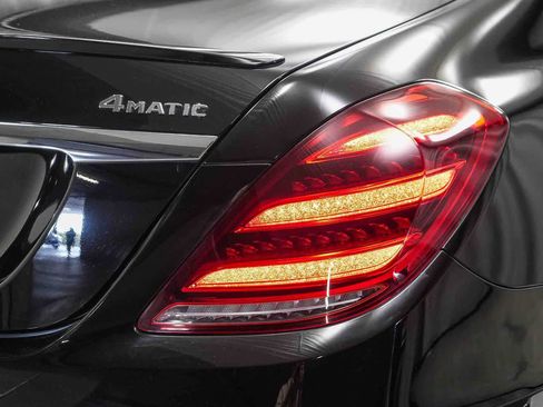 Used 2018 Mercedes-Benz S 450 4MATIC Sedan image 11
