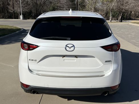 Used 2017 MAZDA CX-5 Grand Touring w/ Premium Package image 9