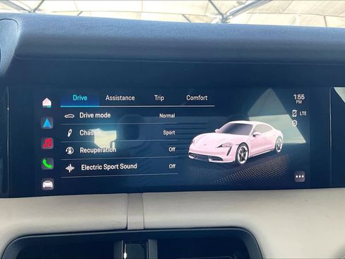 Used 2022 Porsche Taycan image 32