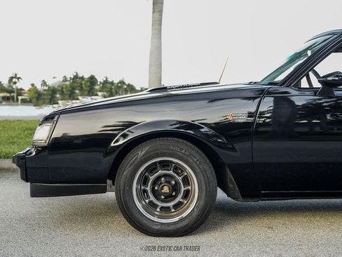 Used 1987 Buick Regal Coupe RWD image 4