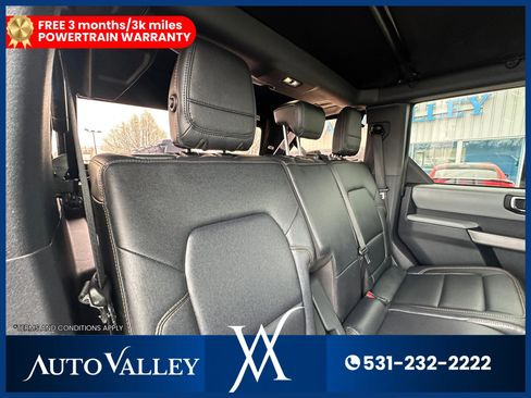 Used 2022 Ford Bronco Badlands w/ Sasquatch Package AWD/4WD image 26