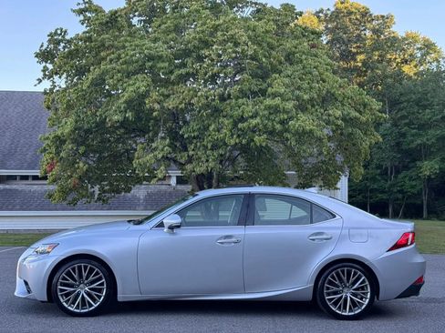 Used 2014 Lexus IS 250 AWD w/ Navigation Package image 4