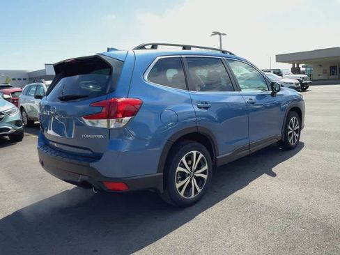 Certified 2023 Subaru Forester Limited AWD/4WD image 8
