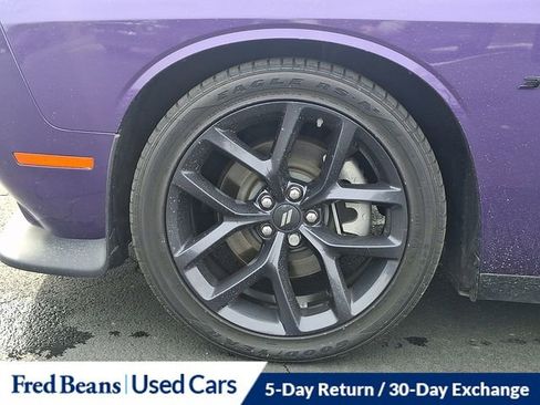 Used 2023 Dodge Challenger R/T w/ Plus Package image 28