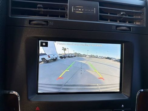 Used 2016 Lincoln Navigator Select AWD/4WD image 21