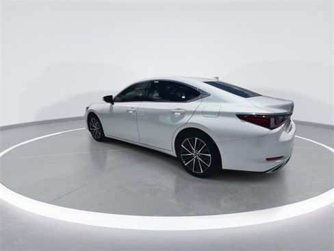 New 2024 Lexus ES 350 w/ Premium Package image 6