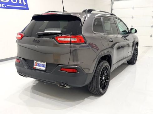 Used 2016 Jeep Cherokee High Altitude image 13