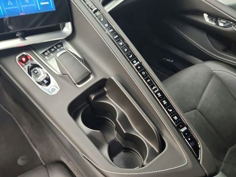 Used 2024 Chevrolet Corvette Z06 image 15