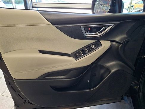 Used 2019 Subaru Forester Premium image 11