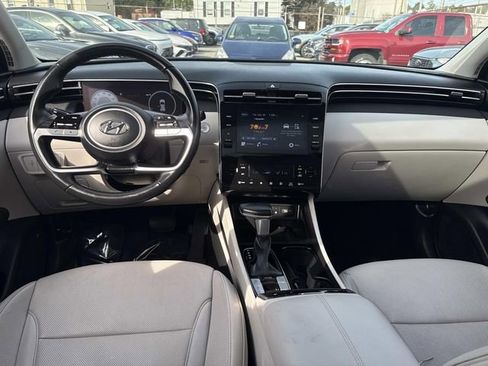 Used 2022 Hyundai Tucson SEL w/ Convenience + Premium Package image 17