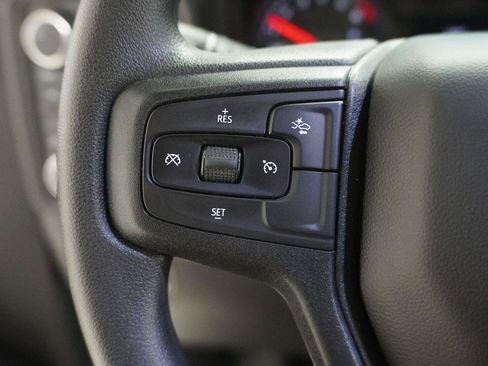 Used 2025 Chevrolet Silverado 1500 Custom Trail Boss AWD/4WD image 8