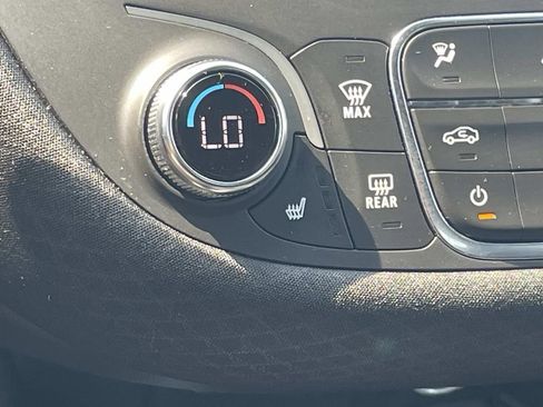 Used 2023 Chevrolet Malibu LT FWD image 20