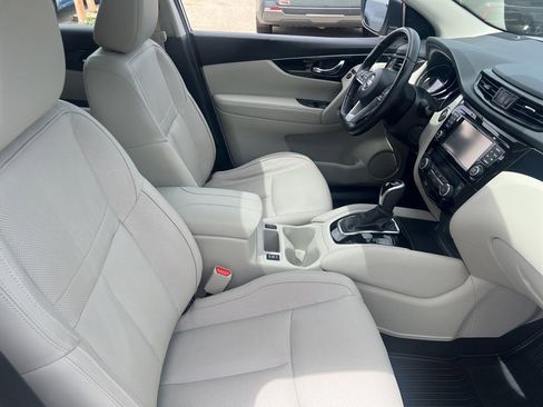Used 2018 Nissan Rogue Sport SL w/ SL Premium Package AWD/4WD image 20