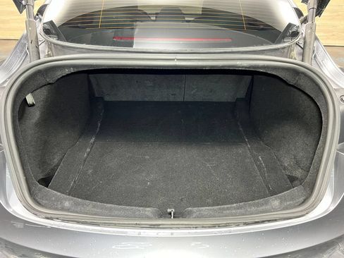 Used 2025 Tesla Model 3 Long Range RWD image 18