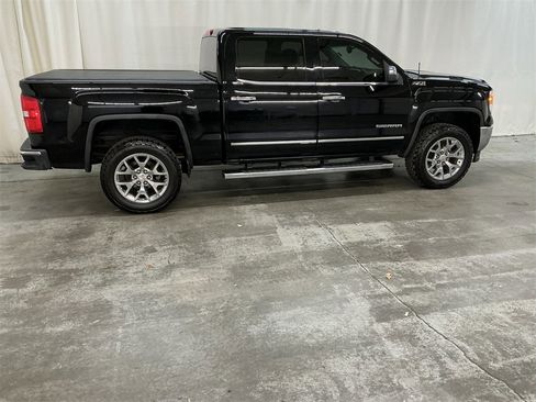Used 2015 GMC Sierra 1500 SLT w/ SLT Crew Cab Value Package image 2