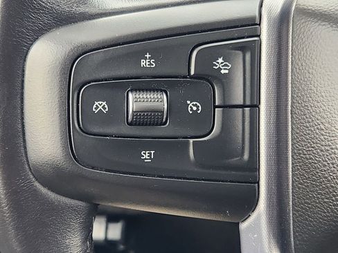 Used 2022 GMC Yukon XL SLE w/ Gmc Pro Safety Plus Package image 21