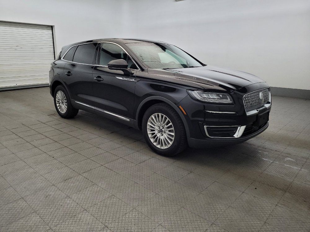 Used 2019 Lincoln Nautilus Premier AWD/4WD image 11