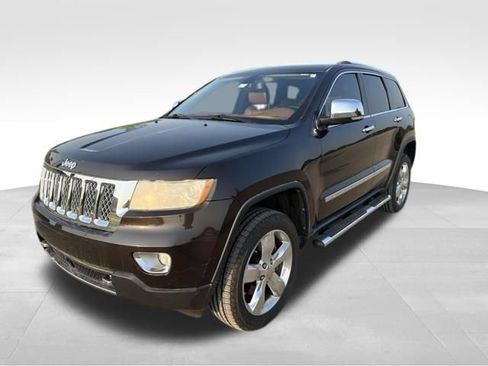 Used 2012 Jeep Grand Cherokee Overland Summit AWD/4WD image 7