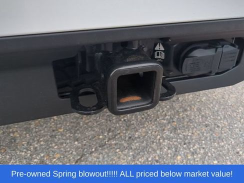 Used 2025 Ford Expedition Active RWD image 13
