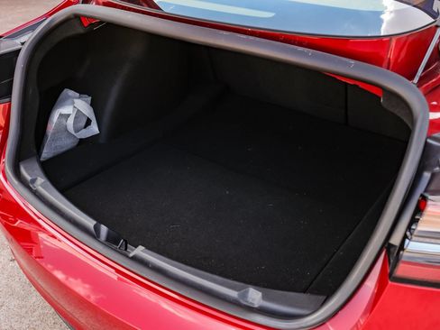 Used 2018 Tesla Model 3 Long Range RWD image 44