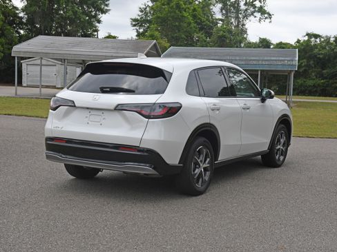 Used 2025 Honda HR-V EX-L image 4