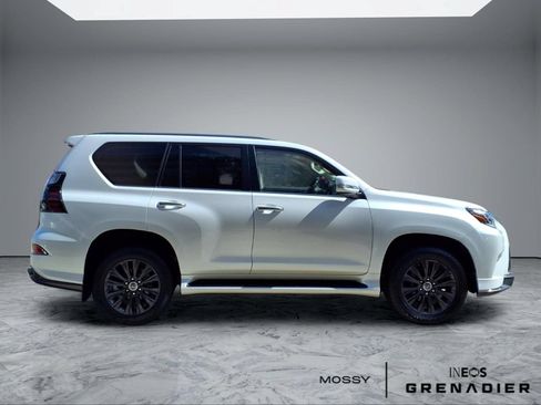 Used 2023 Lexus GX 460 Premium AWD/4WD image 8