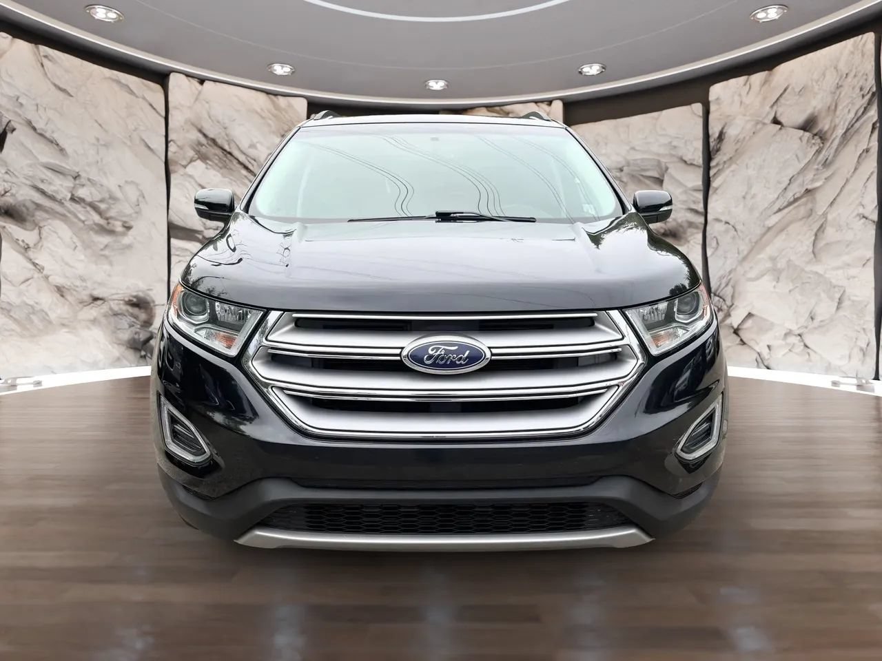 Used 2015 Ford Edge SEL w/ Equipment Group 201A AWD/4WD image 2