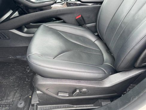 Certified 2022 Lincoln Nautilus Reserve w/ Equipment Group 201A image 26