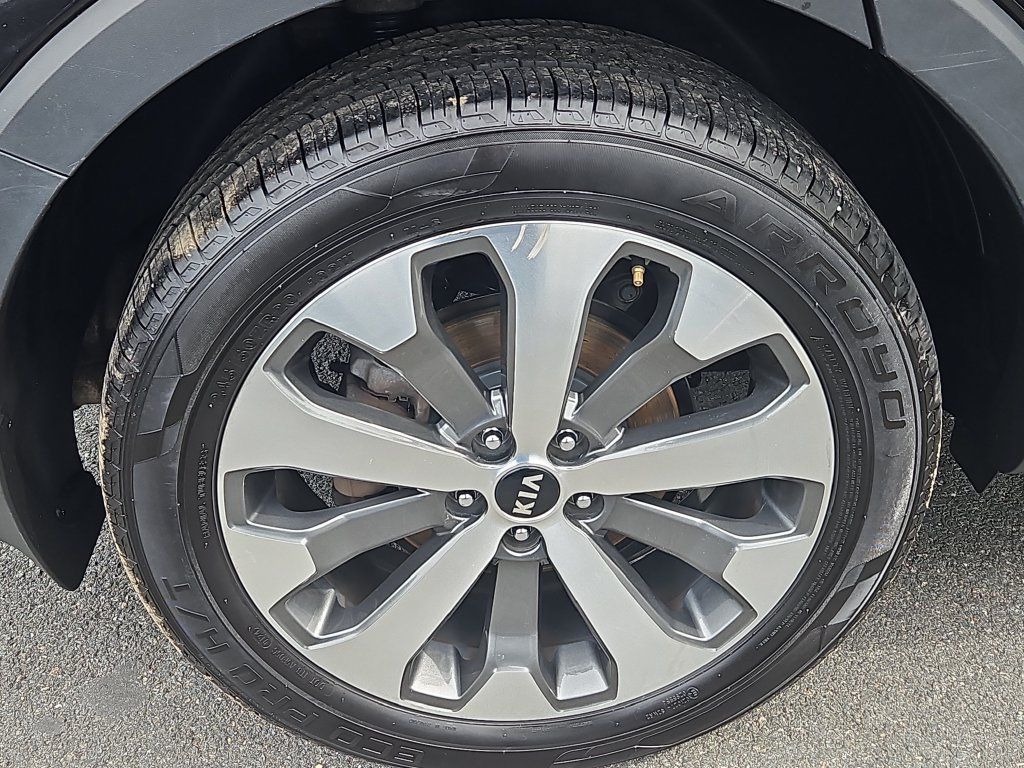 Certified 2021 Kia Telluride S AWD/4WD image 9