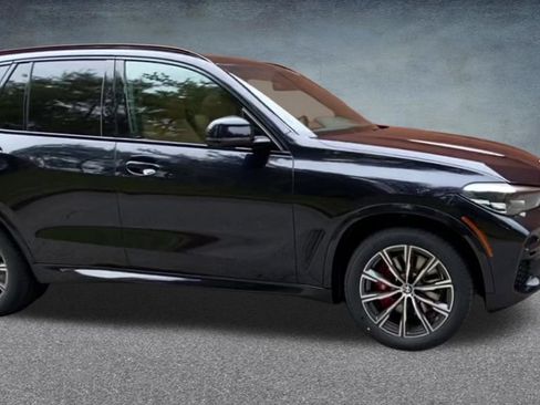 Used 2022 BMW X5 xDrive40i w/ M Sport Package AWD/4WD image 30