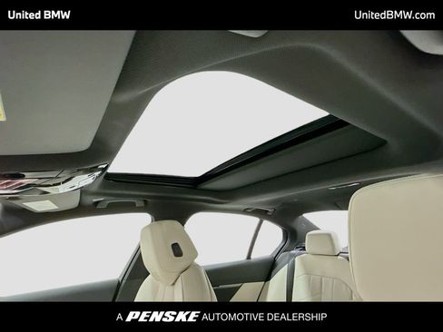 New 2026 BMW 530i w/ Premium Package RWD image 12