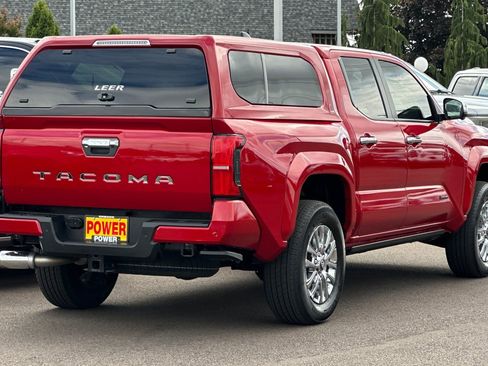 Used 2024 Toyota Tacoma Limited w/ Limited Package (LT) AWD/4WD image 4