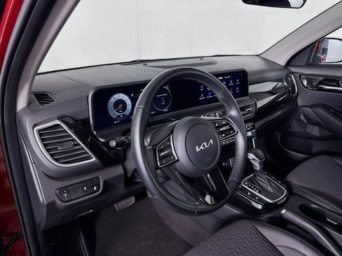 Certified 2024 Kia Seltos S AWD/4WD image 9