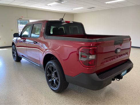 New 2025 Ford Maverick XLT w/ XLT Luxury Package image 9
