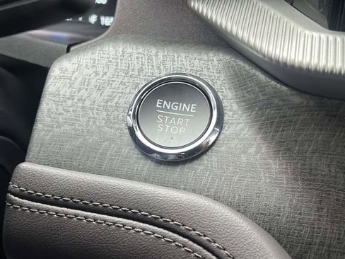 New 2026 Ford Explorer Active w/ Active Comfort Package image 19