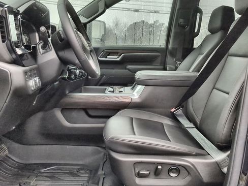 New 2025 GMC Sierra 2500 SLT w/ SLT Premium Package image 20